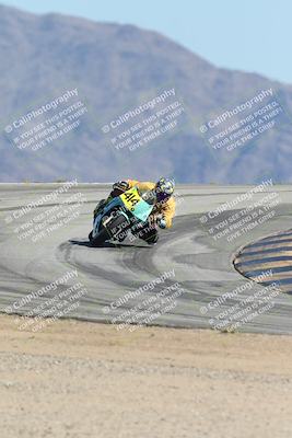 media/Oct-05-2025-CVMA (Sun) [[beeef4f201]]/Race 11-500-400(4)-350 Supersport/